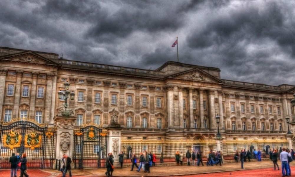 World's Most Expensive Homes & Who Owns Them! 